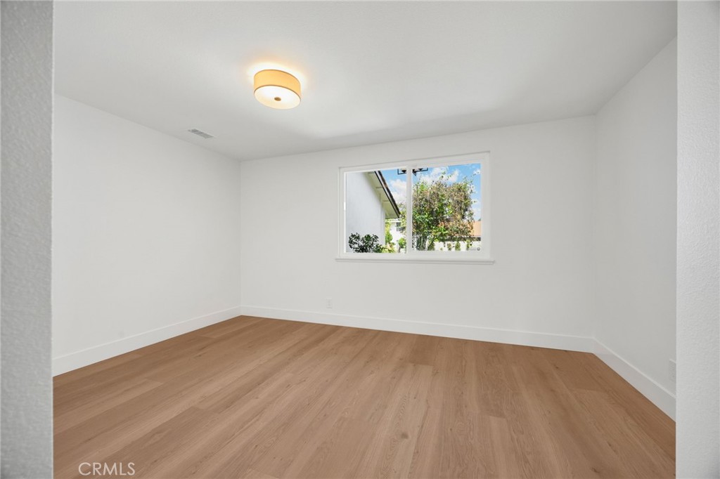 324 Swanee Property Photo 21