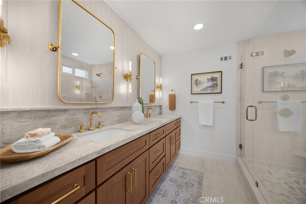 324 Swanee Property Photo 28