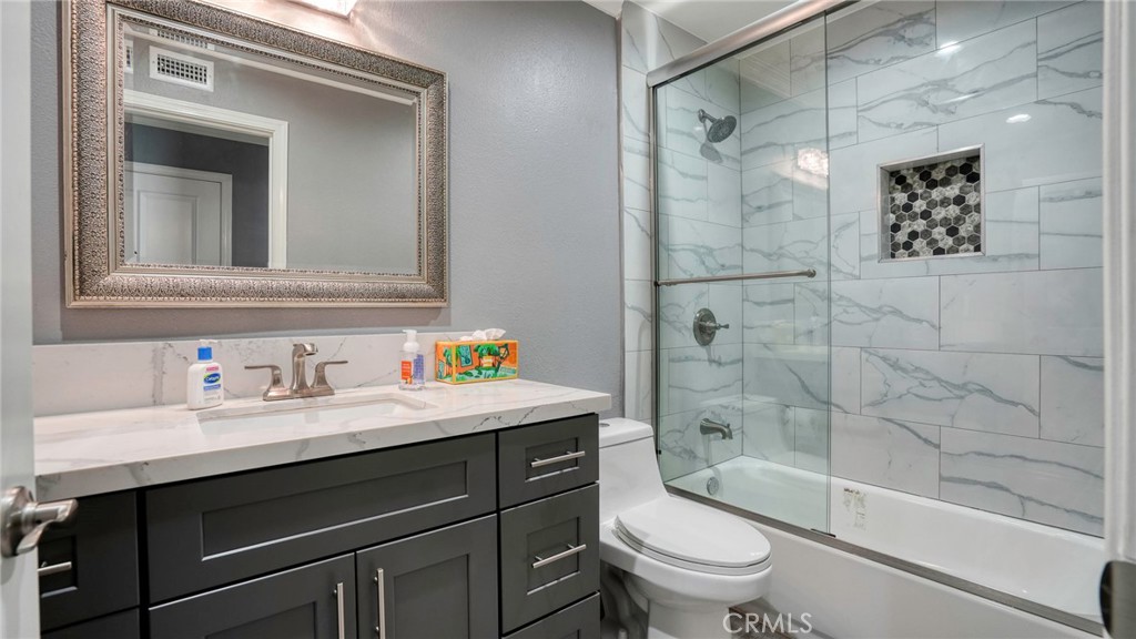 5560 Mountain View Avenue Property Photo 26