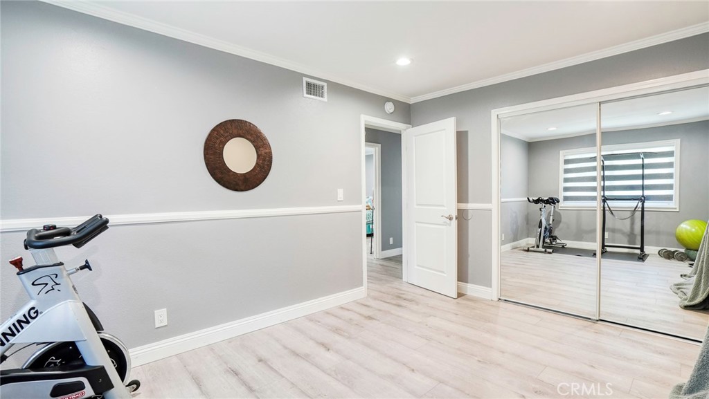 5560 Mountain View Avenue Property Photo 30