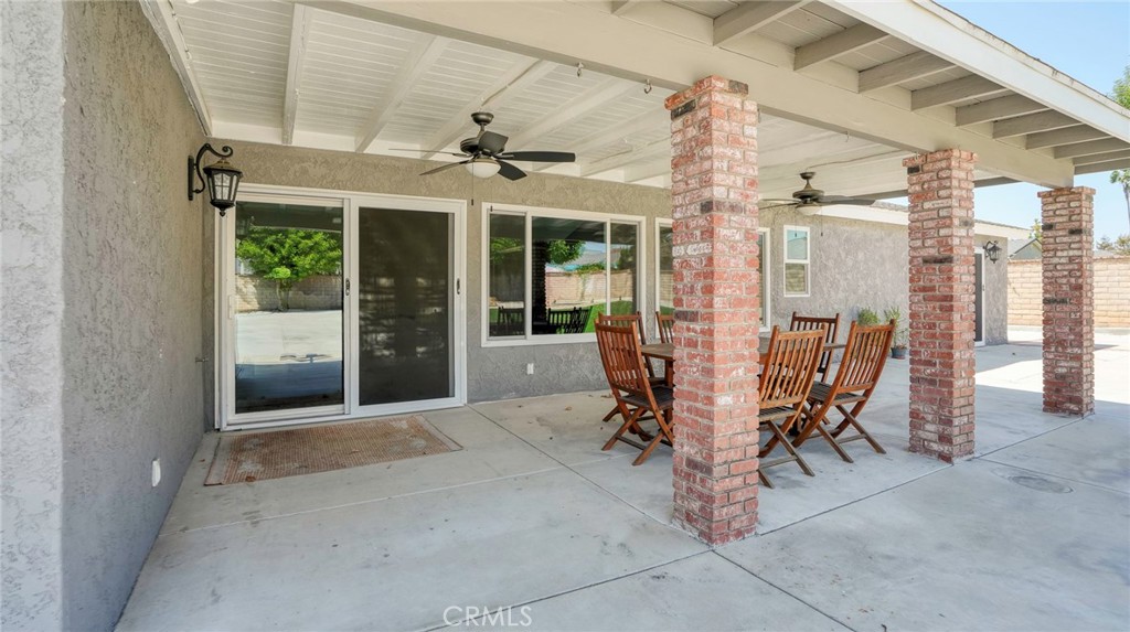 5560 Mountain View Avenue Property Photo 37