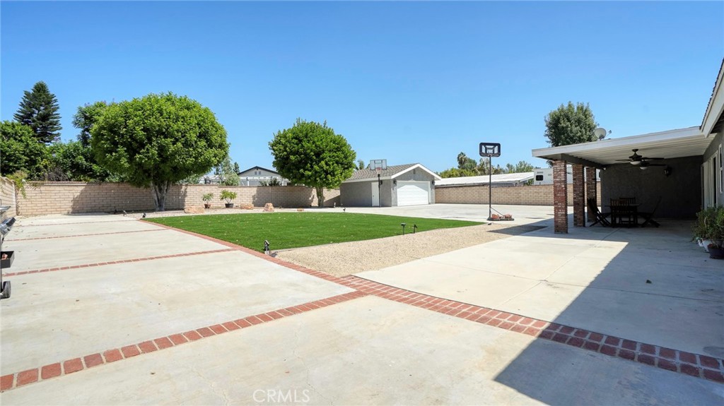 5560 Mountain View Avenue Property Photo 46