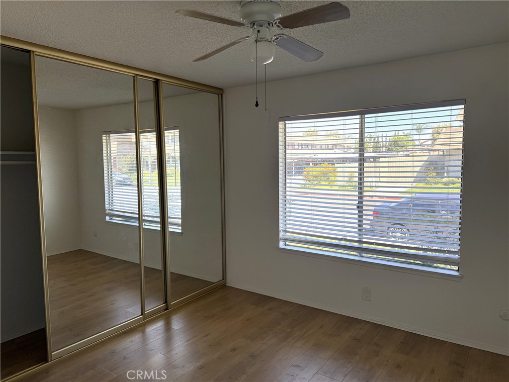 4728 Larwin Avenue Property Photo 19