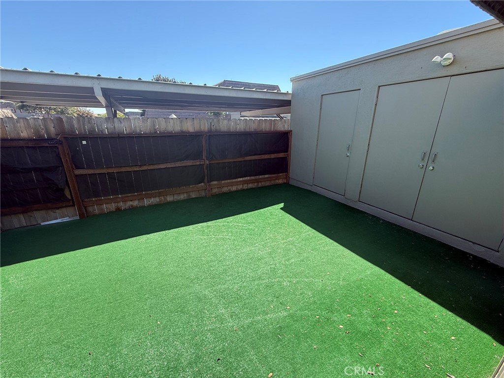 4728 Larwin Avenue Property Photo 25