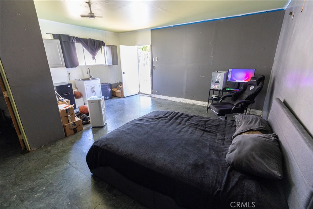 19320 Parthenia Street Property Photo 20