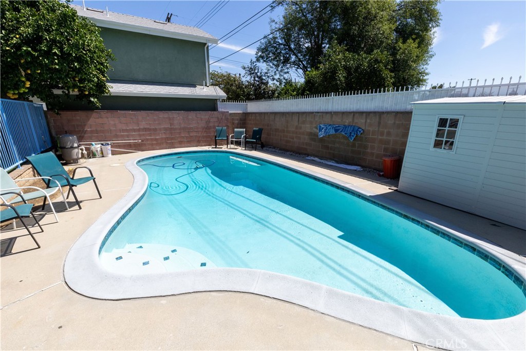 19320 Parthenia Street Property Photo 22
