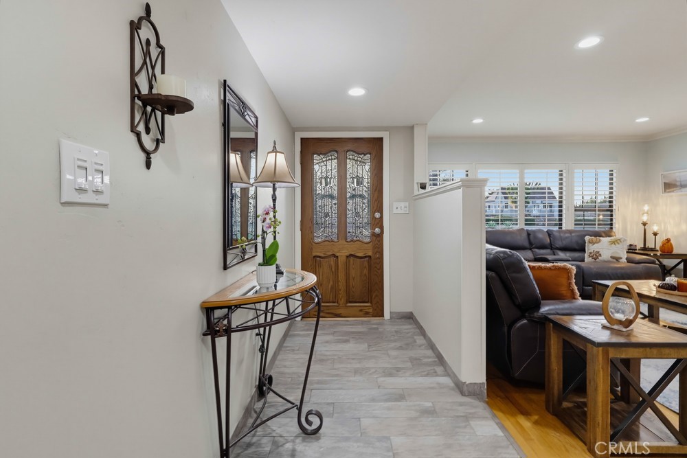 10904 La Mirada Boulevard Property Photo 16
