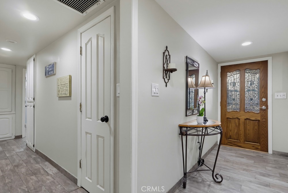 10904 La Mirada Boulevard Property Photo 17