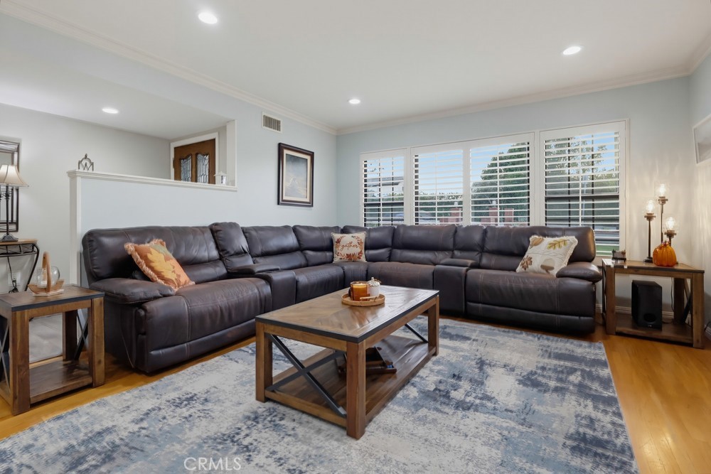 10904 La Mirada Boulevard Property Photo 18