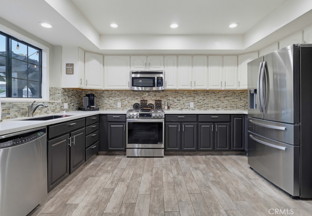 10904 La Mirada Boulevard Property Photo 25