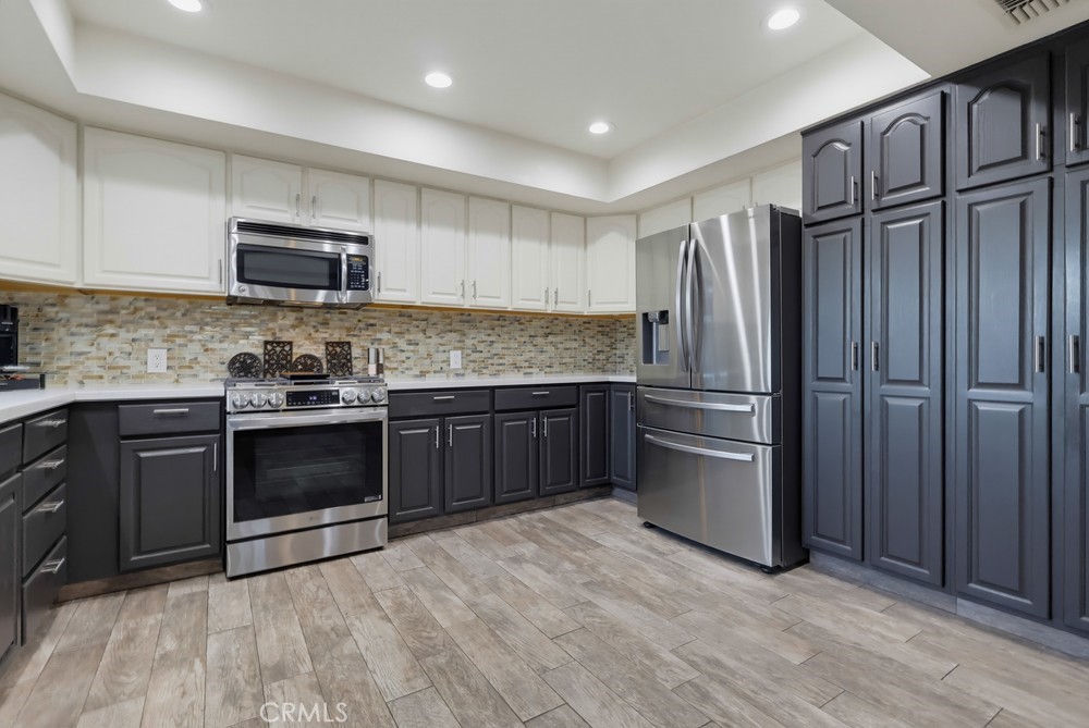 10904 La Mirada Boulevard Property Photo 26