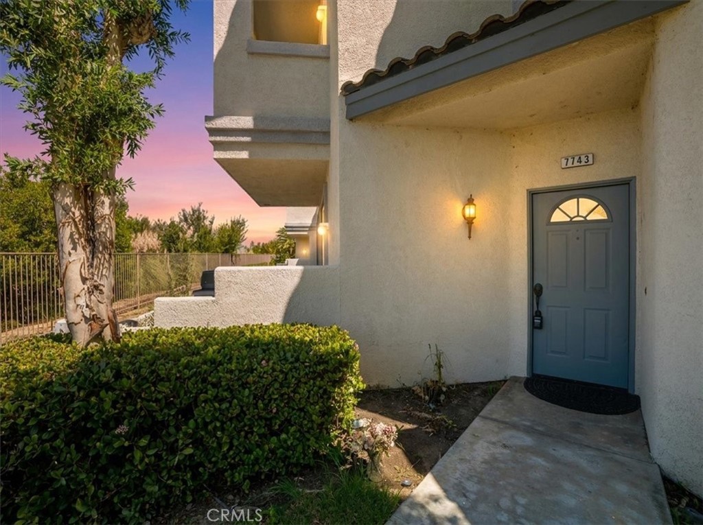 7743 E Viewrim Property Photo 1