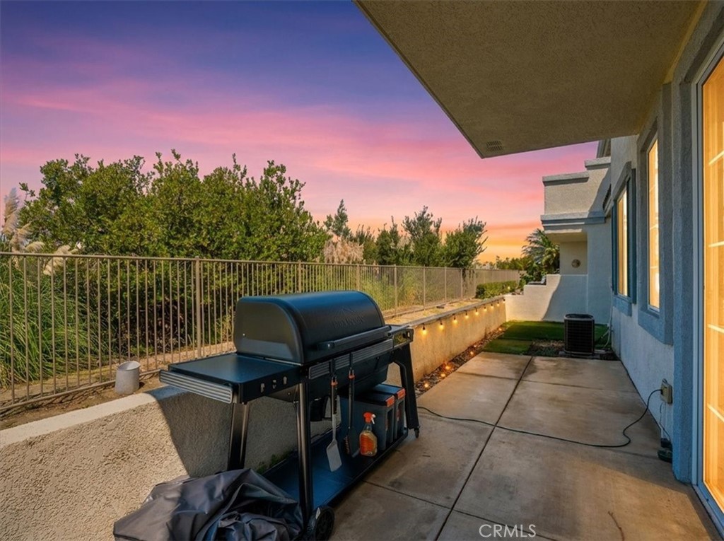 7743 E Viewrim Property Photo 2
