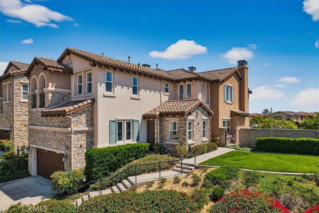 17872 Via Roma Property Photo 3