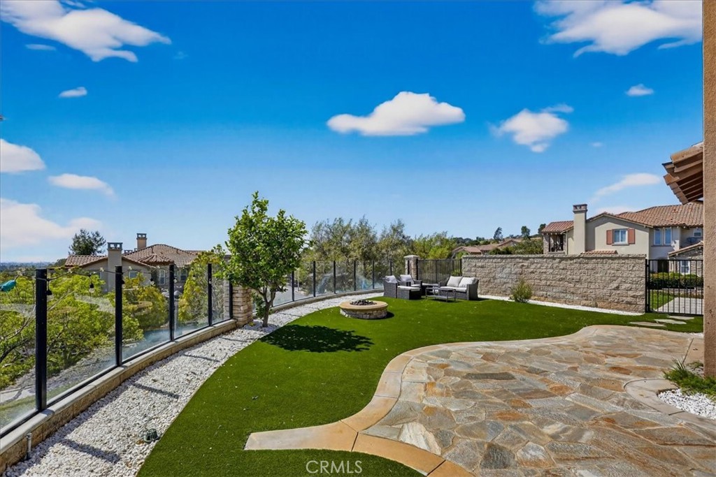 17872 Via Roma Property Photo 5