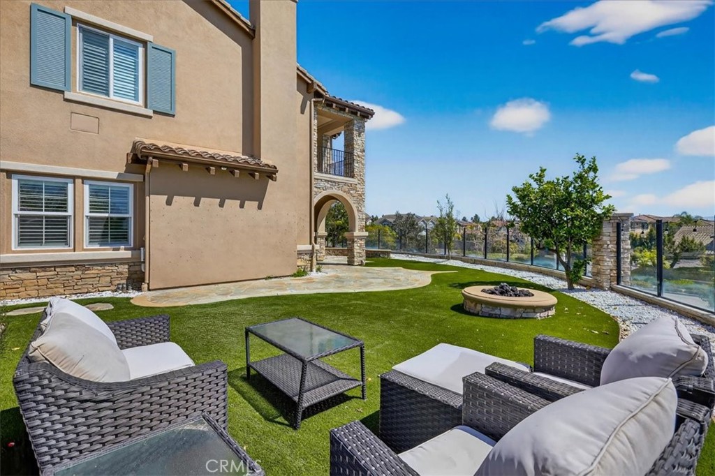 17872 Via Roma Property Photo 6