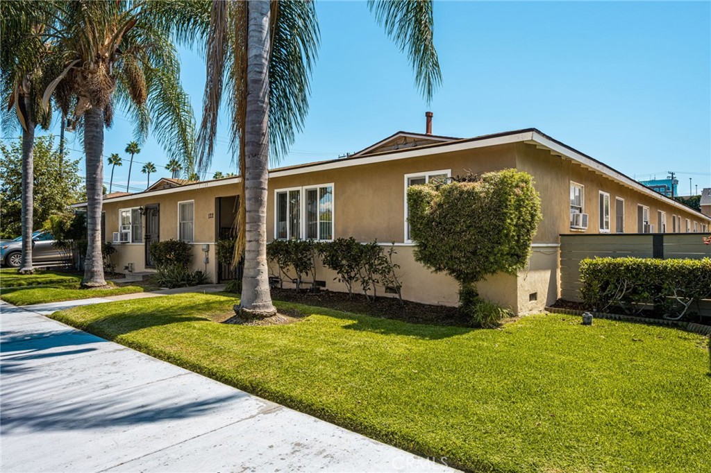 124 W Adele Property Photo 3
