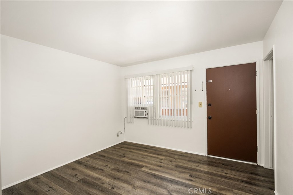 124 W Adele Property Photo 6