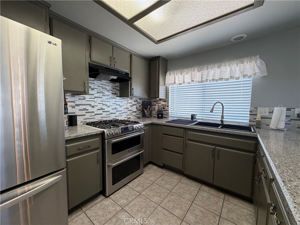 7774 Bangor Avenue Property Photo 9