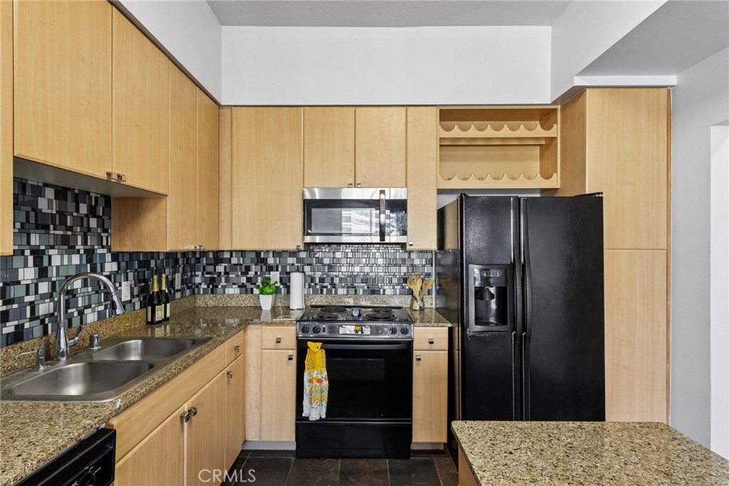 388 E Ocean Boulevard 709 Property Photo 12