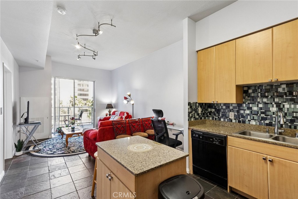 388 E Ocean Boulevard 709 Property Photo 13
