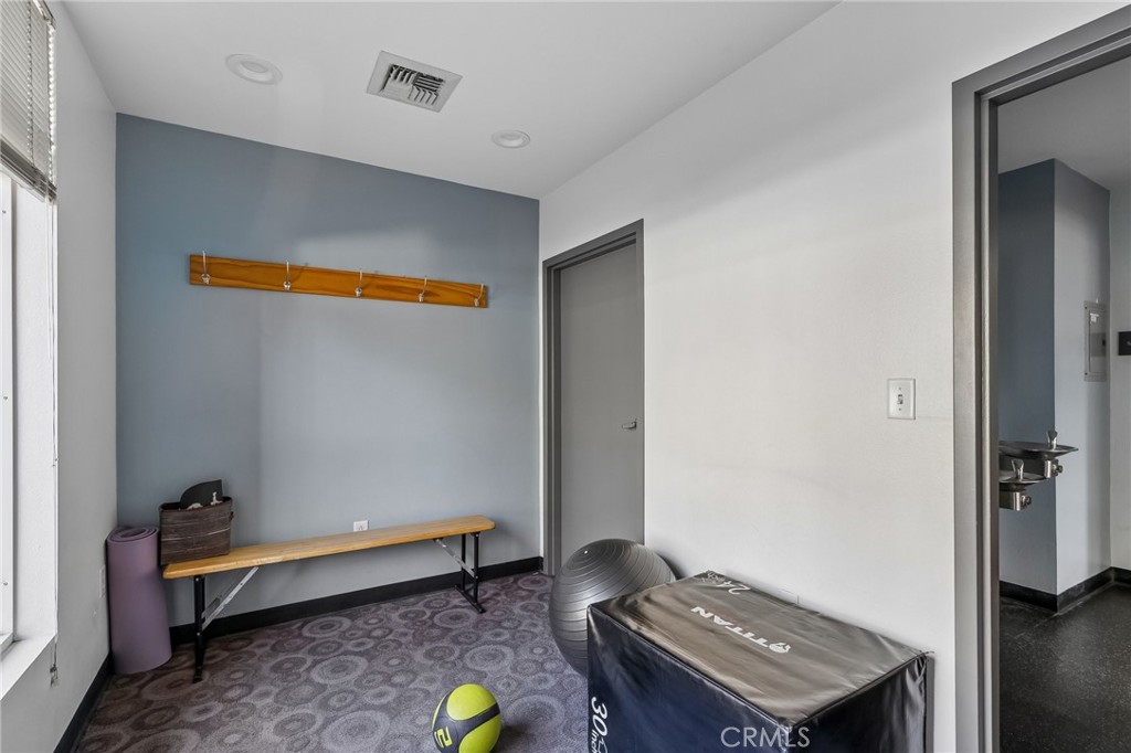 388 E Ocean Boulevard 709 Property Photo 22