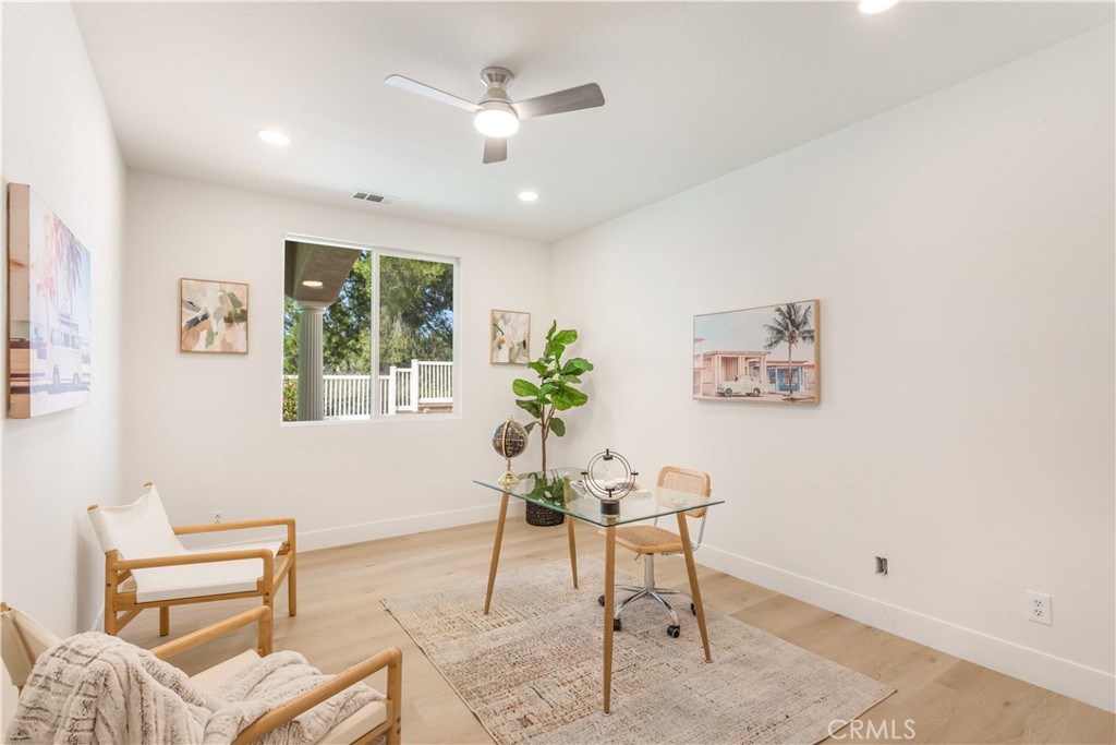 43951 Barletta Property Photo 10