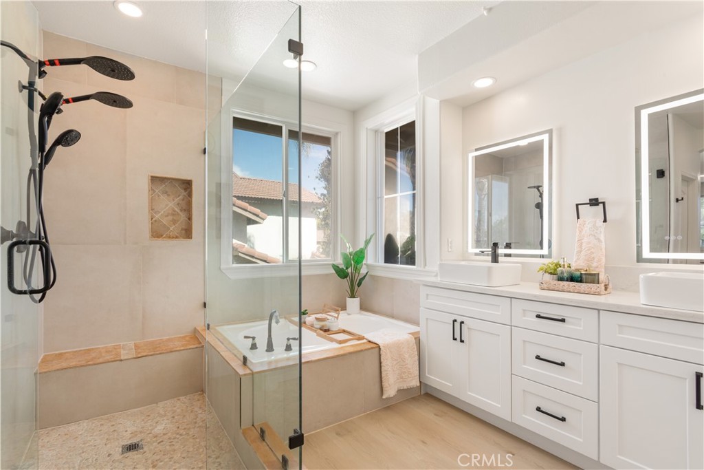 43951 Barletta Property Photo 15