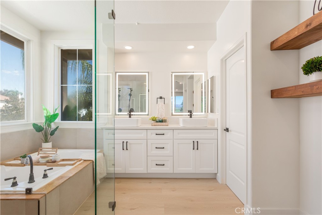 43951 Barletta Property Photo 16