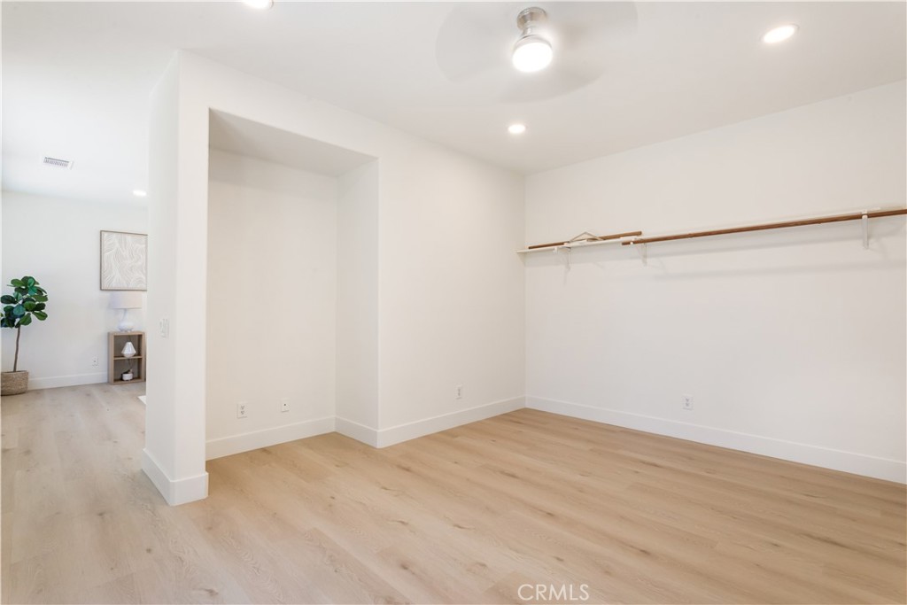 43951 Barletta Property Photo 18