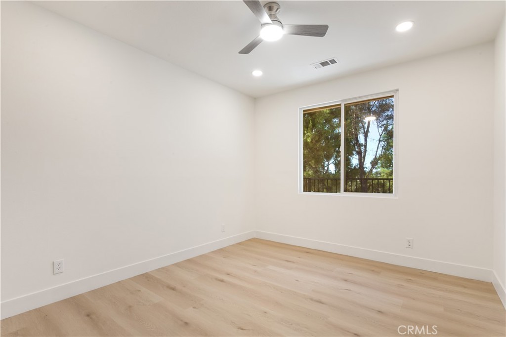 43951 Barletta Property Photo 23