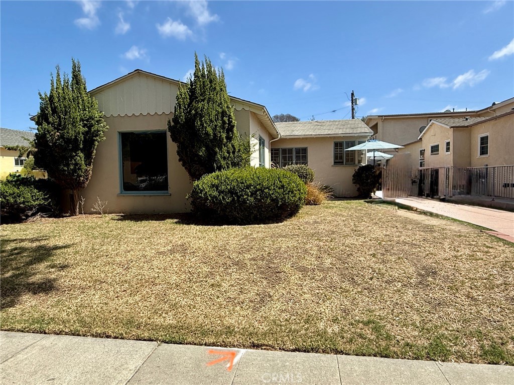 3246 Cerritos Property Photo 4