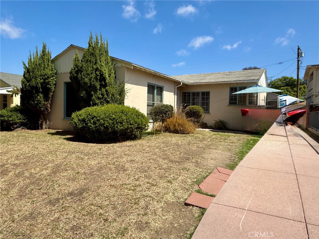 3246 Cerritos Property Photo 6