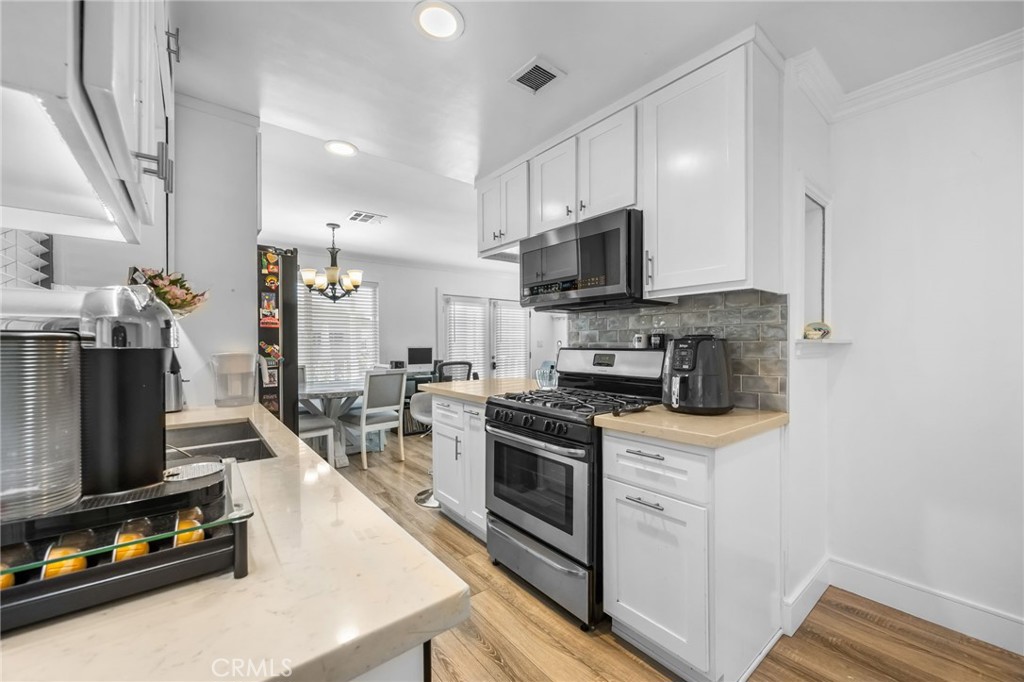122 S Portola Property Photo 8