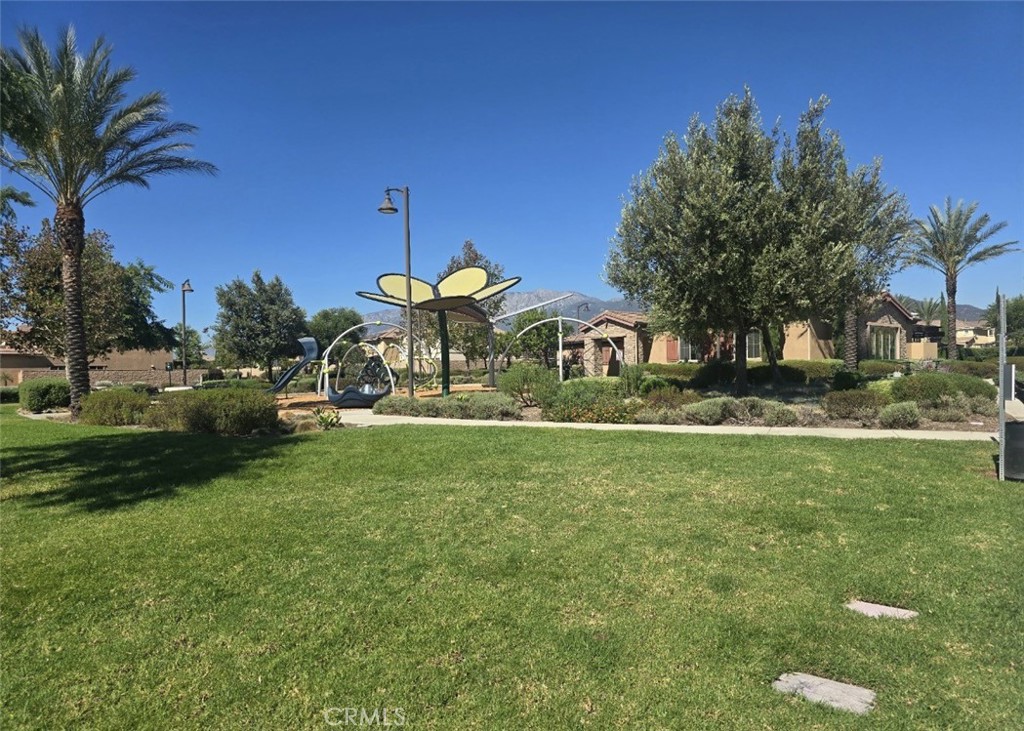 16765 Buttonwood Property Photo 7