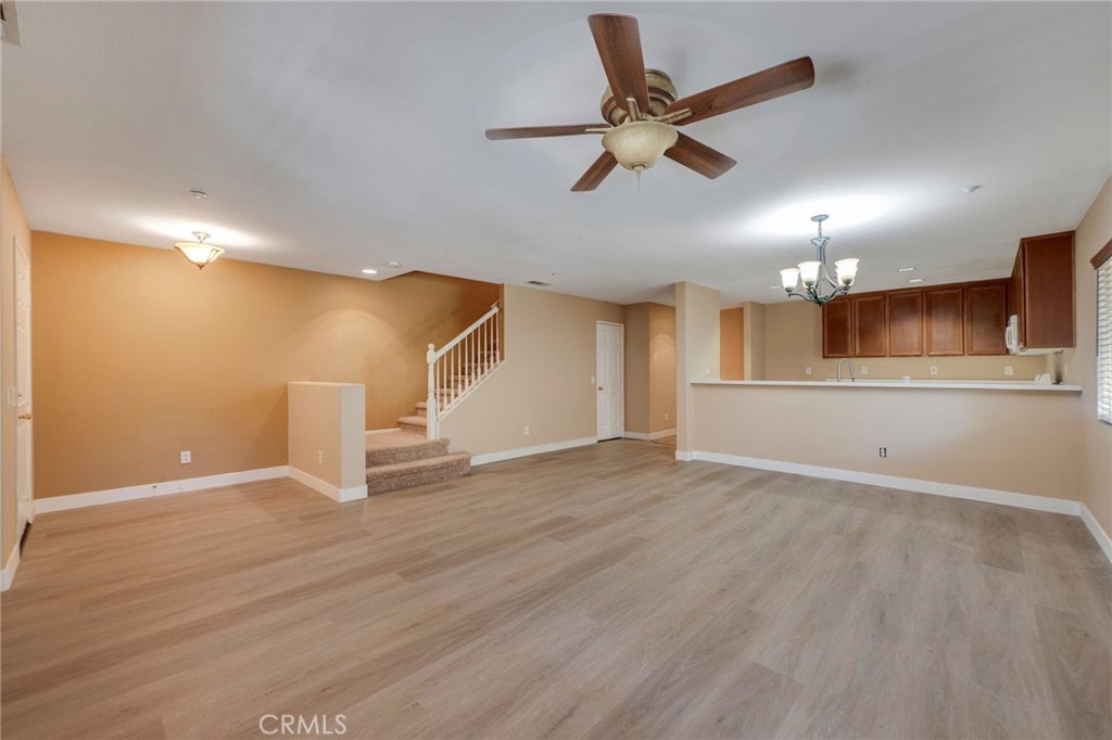 25860 Iris Avenue B Property Photo 7