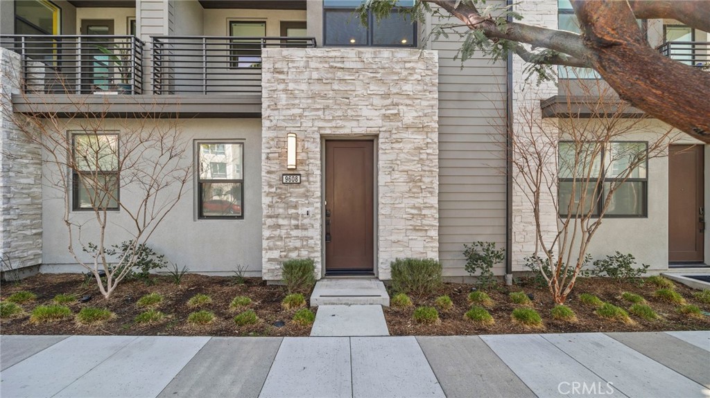 9608 Nova Place Property Photo 1