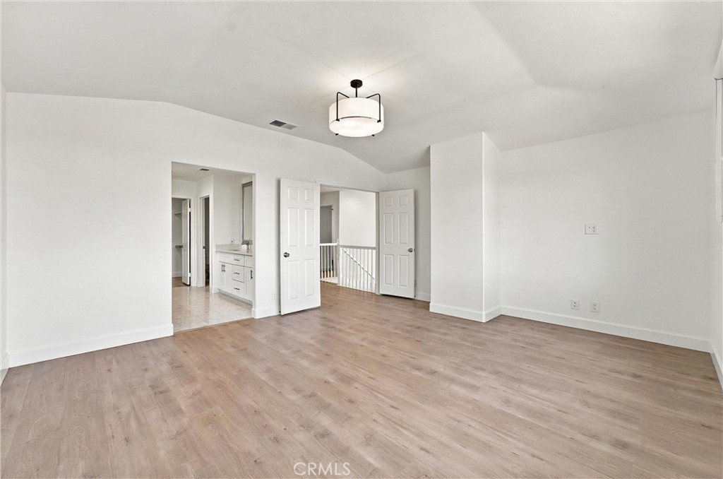 6226 E Cliffway Drive Property Photo 30