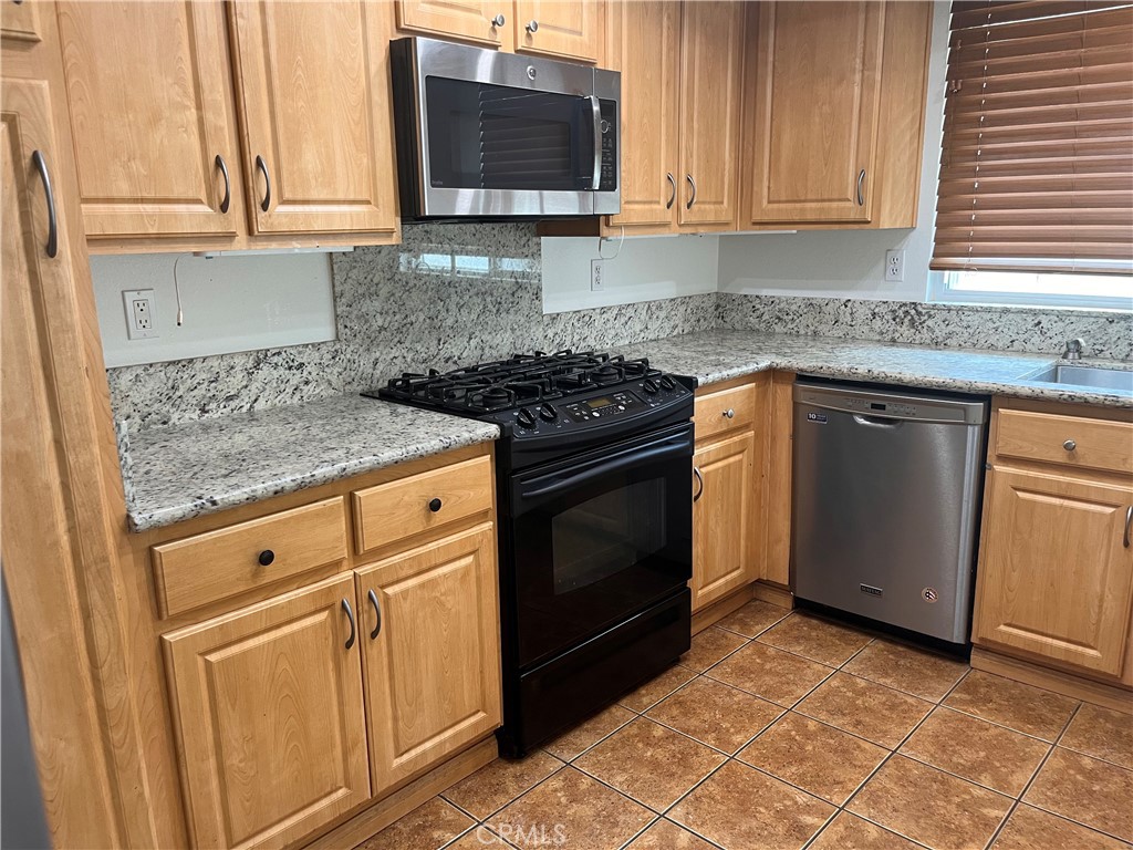 21110 Lycoming Property Photo 3