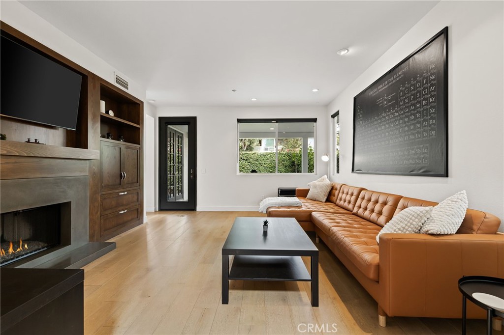134 Monte Vista Avenue A Property Photo 4