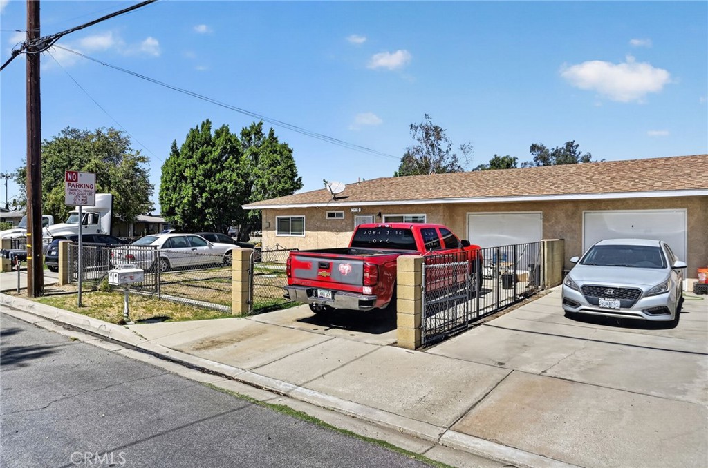 14688 Washington Drive Property Photo 2