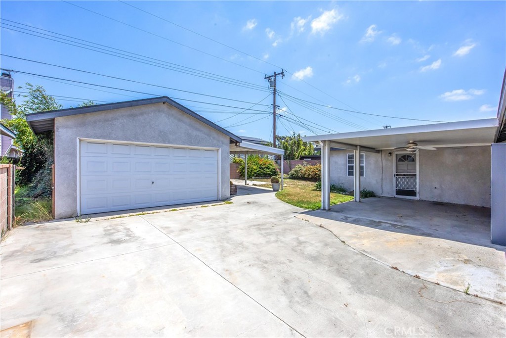 8082 San Heron Circle Property Photo 28