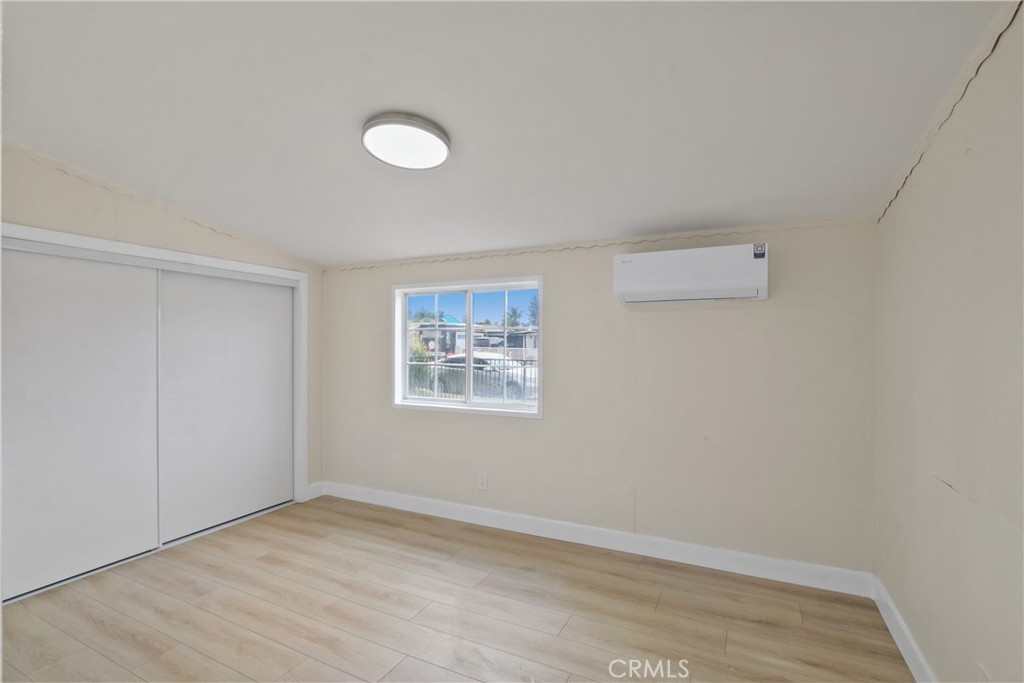17735 E Newburgh Property Photo 20