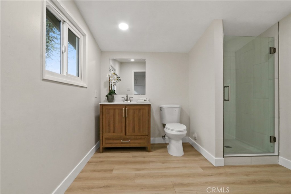 17735 E Newburgh Property Photo 26