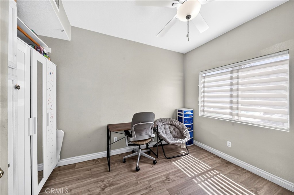 650 W Vermont Avenue 46 Property Photo 10