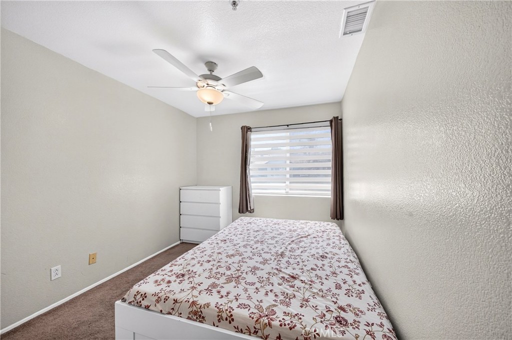 650 W Vermont Avenue 46 Property Photo 14
