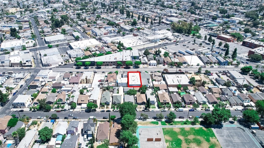 3635 S San Pedro Street Property Photo 8