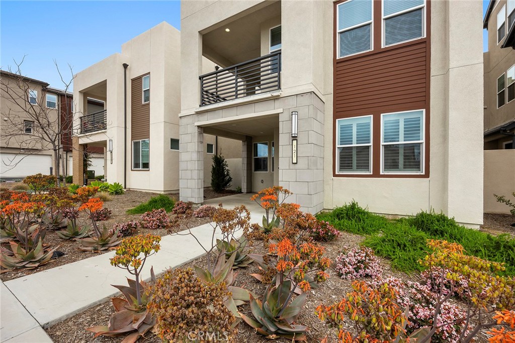 121 Biome Property Photo 3