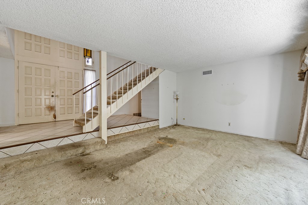 11326 Michelle Property Photo 8