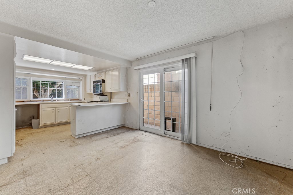 11326 Michelle Property Photo 10